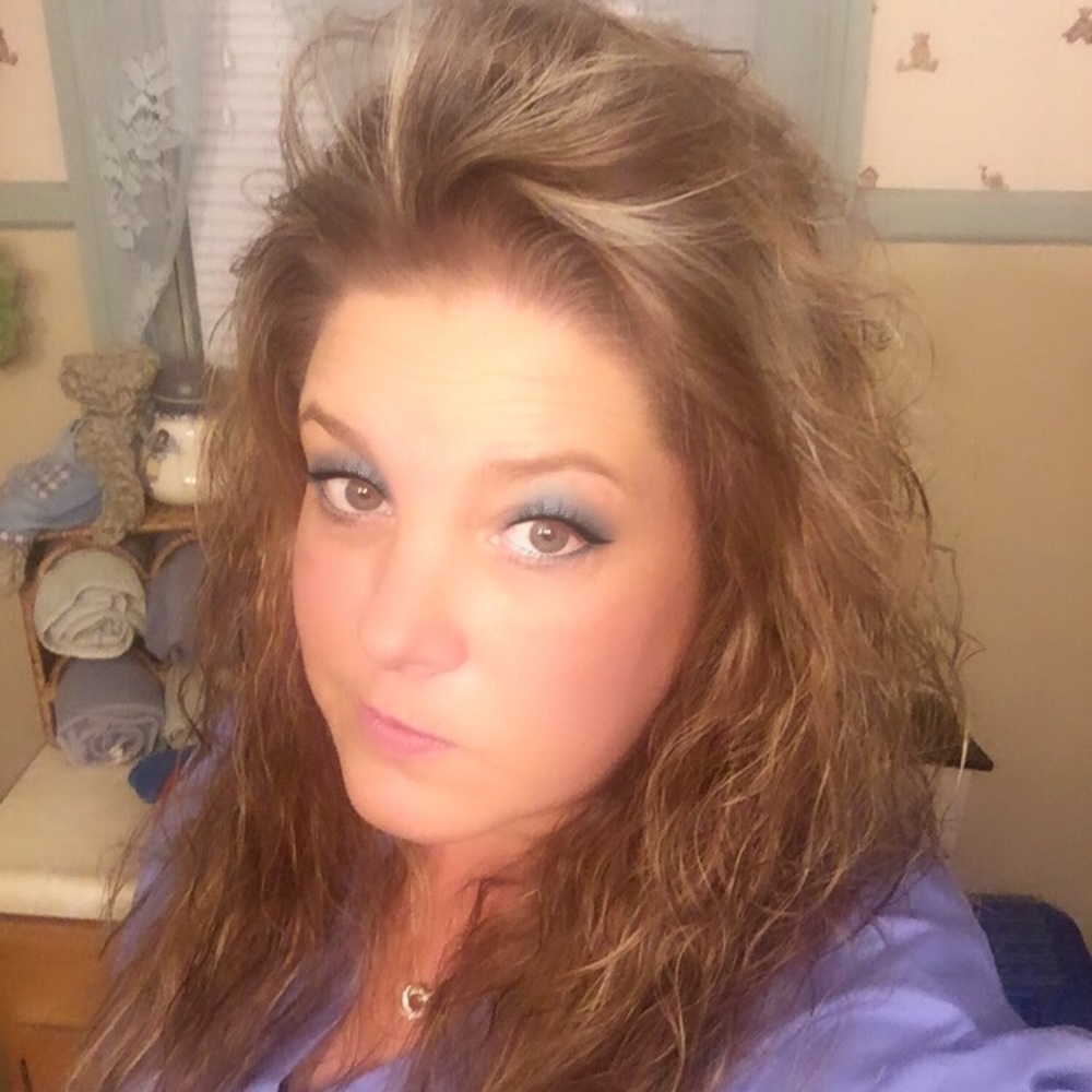 Meet your Posher, Sabrina